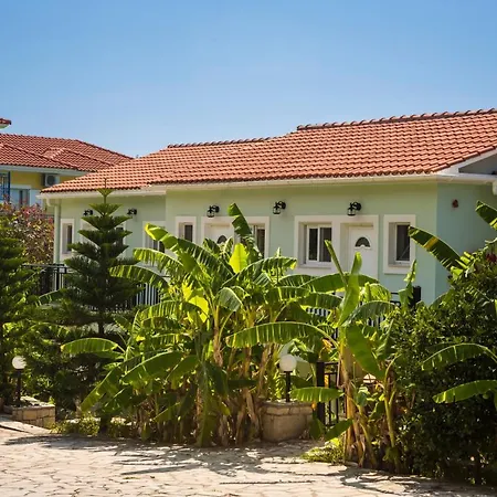 Stefanos Aparthotel Lourdata (Kefalonia)