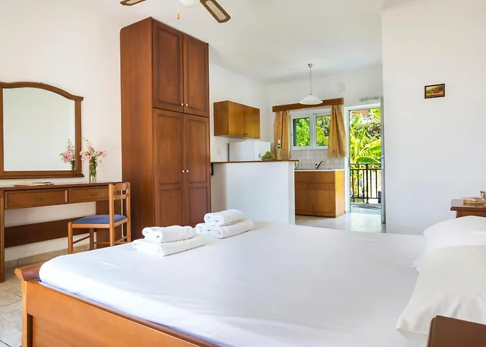 Hotel apartamentowy Stefanos Lourdata (Kefalonia)